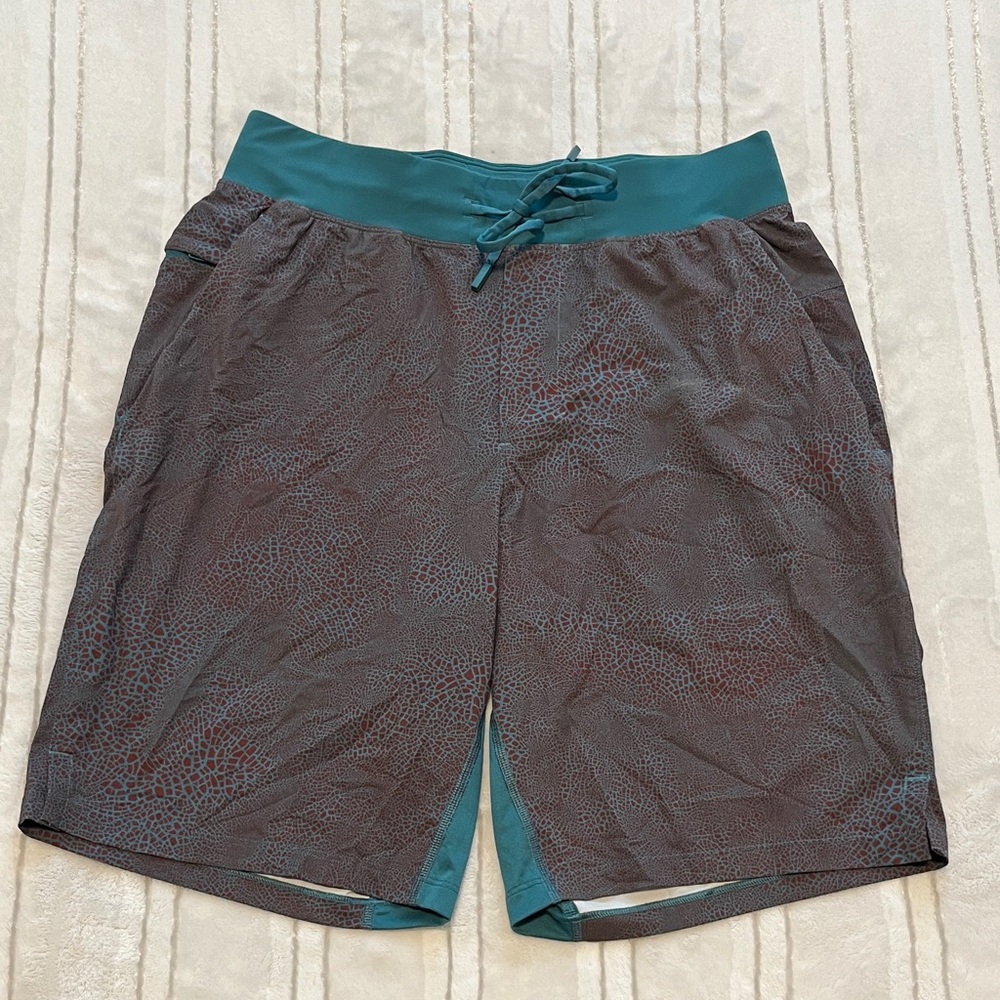 Lululemon swim shorts